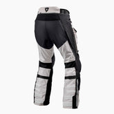 Pantaloni Defender 3 GTX, un pantalone impermeabile con fodera termica. Ideali per la guida attiva. Di REV'IT!.